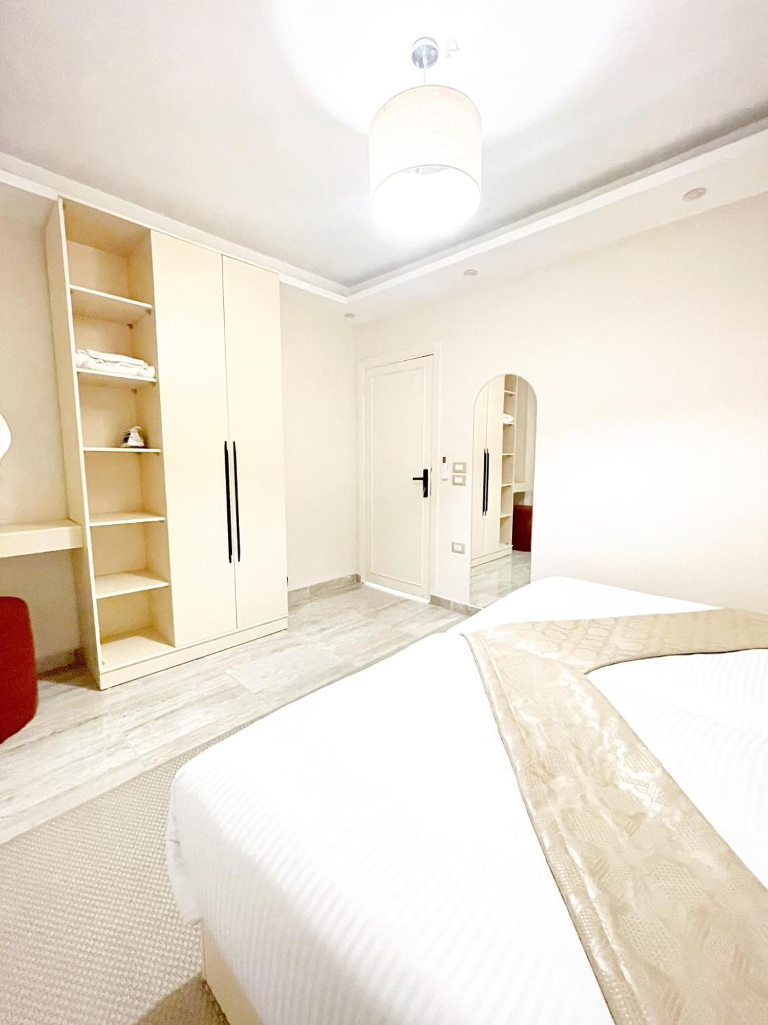 Apartment Zamalek Top-notch 2br *